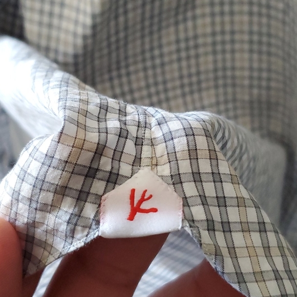 I have too many shirts!!! - Picture 4 of 4